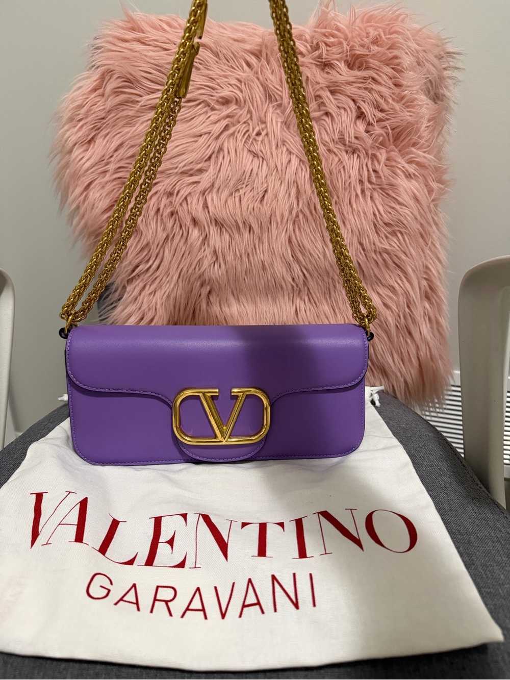 Valentino Garavani Violet Leather VLogo Chain Shoulder Bag